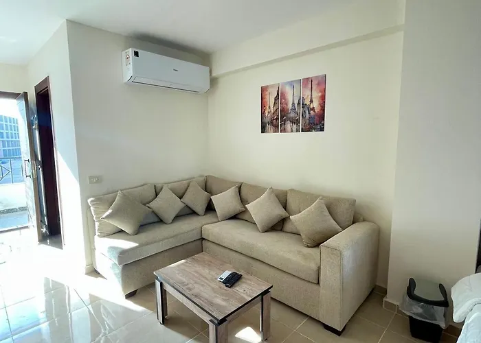 Tiba Golden Aparthotel
