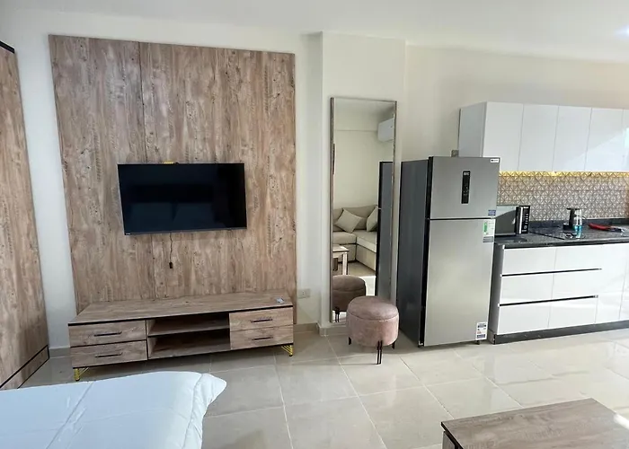 Tiba Golden Aparthotel 3*